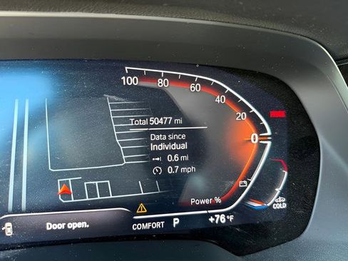 Used 2022 BMW X7 xDrive40i w/ M Sport Package image 18