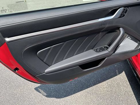 Certified 2025 Porsche 911 Turbo AWD/4WD image 14