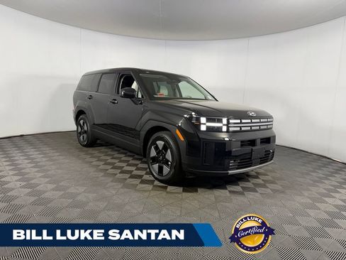 Used 2026 Hyundai Santa Fe SE FWD image 1