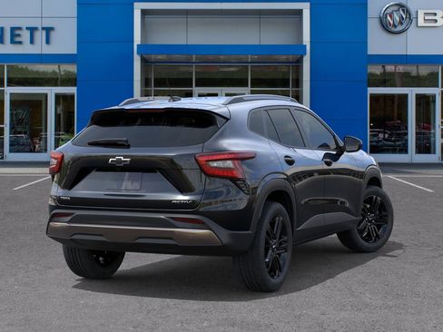 New 2026 Chevrolet Trax ACTIV image 4