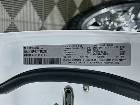 New 2026 RAM 2500 Tradesman w/ Chrome Appearance Group image 18