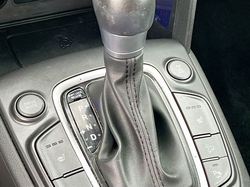 Used 2021 Hyundai Kona Ultimate w/ Cargo Package AWD/4WD image 17