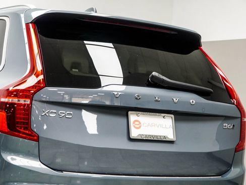 Used 2023 Volvo XC90 B6 Plus w/ Protection Package Premier image 13