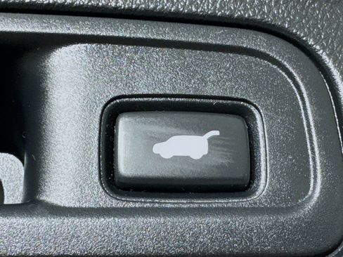 Used 2019 Honda Pilot Touring image 34