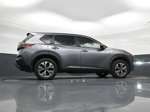 Used 2023 Nissan Rogue SV FWD image 23