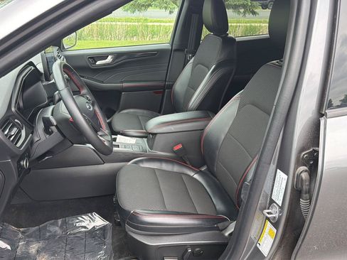 Used 2024 Ford Escape ST-Line AWD/4WD image 10