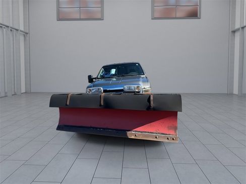 Used 2009 Ford F250 XLT image 4