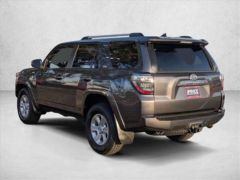 Used 2022 Toyota 4Runner SR5 Premium image 16
