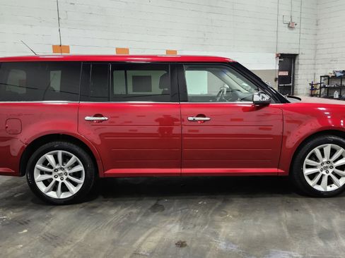 Used 2011 Ford Flex Limited image 18