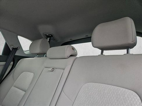 Used 2016 Hyundai Tucson SE w/ Option Group 02 FWD image 12