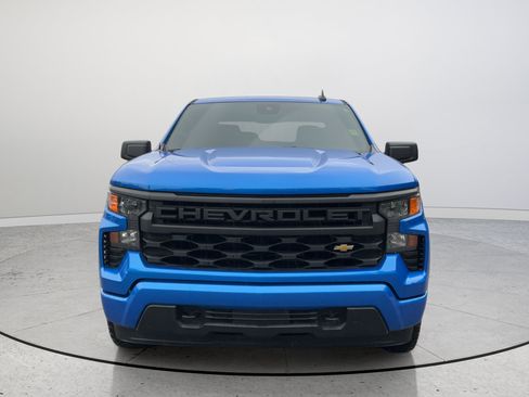 Certified 2025 Chevrolet Silverado 1500 Custom RWD image 4