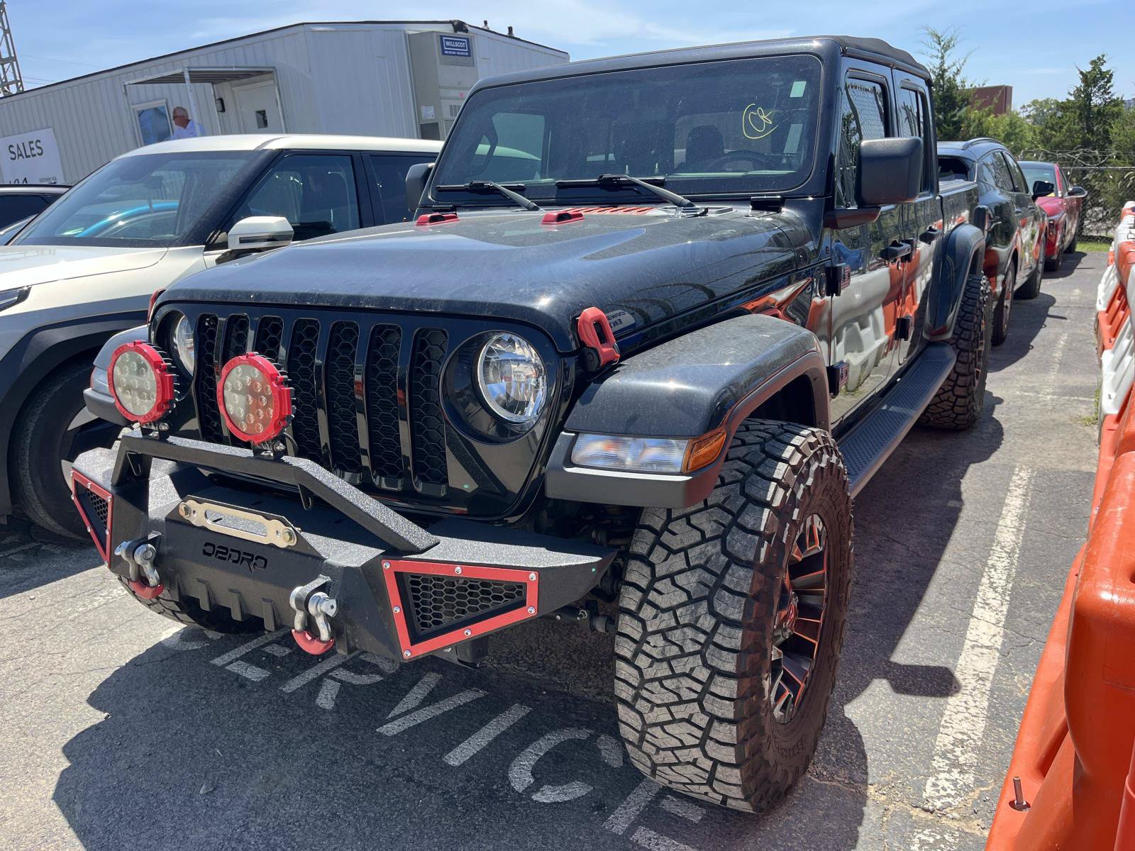 Used 2022 Jeep Gladiator Sport AWD/4WD image 2