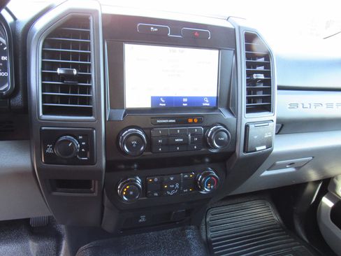 Used 2020 Ford F250 XL w/ Power Equipment Group AWD/4WD image 11
