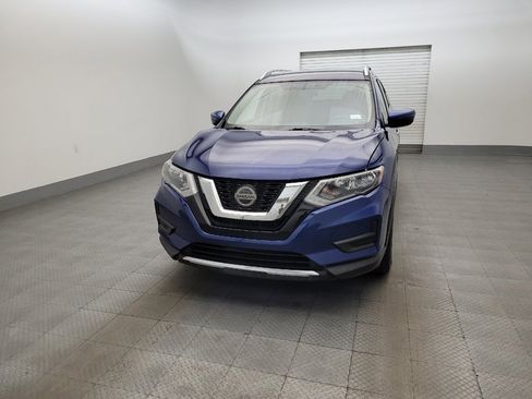 Used 2018 Nissan Rogue SV FWD image 15