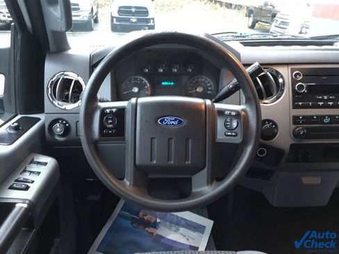 Used 2016 Ford F250 XLT image 45