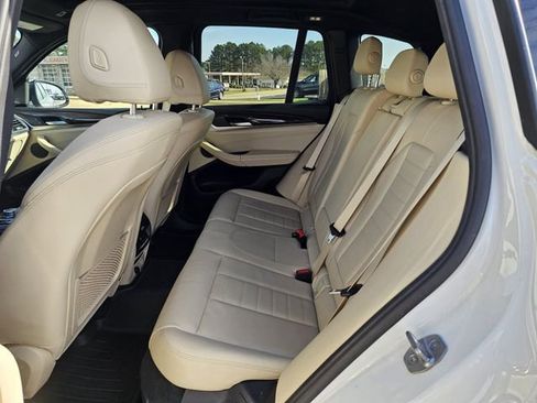 Used 2019 BMW X3 sDrive30i w/ Premium Package image 16