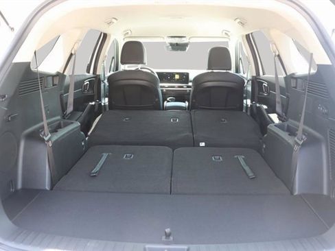 Used 2025 Kia Sorento S AWD/4WD image 10