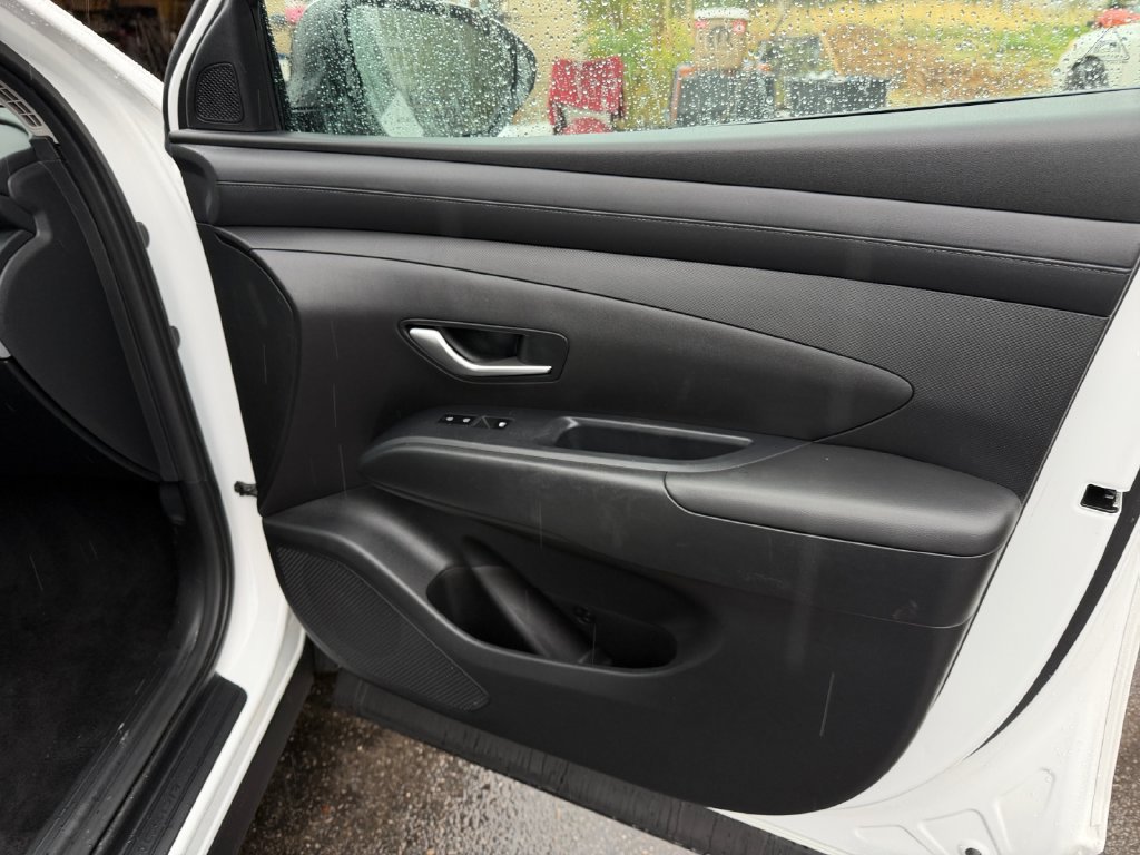 Used 2025 Hyundai Tucson SEL AWD/4WD image 17