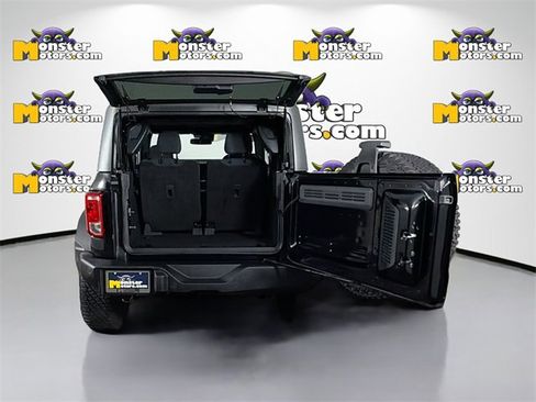 Used 2022 Ford Bronco Big Bend w/ Sasquatch Package image 26