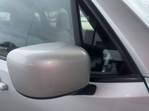 Used 2020 Jeep Renegade Latitude w/ Popular Equipment Group image 23