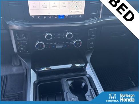 Used 2023 Ford F250 Lariat w/ FX4 Off-Road Package image 4