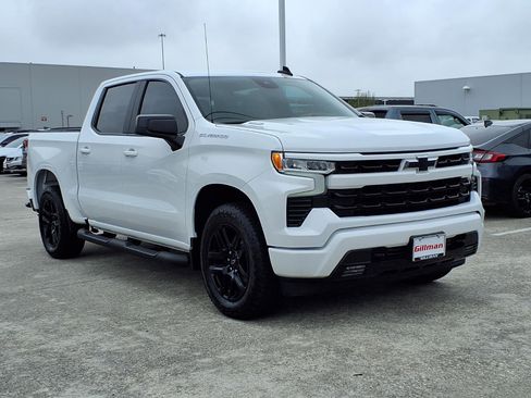 Used 2026 Chevrolet Silverado 1500 RST w/ RST Select Package RWD image 2