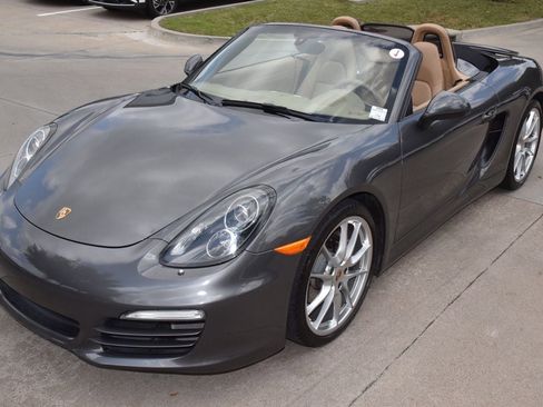 Used 2013 Porsche Boxster w/ Infotainment Pkg RWD image 37