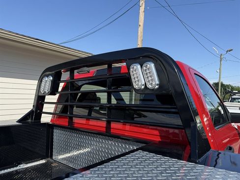 Used 2022 RAM 5500 Tradesman w/ Chrome Appearance Group AWD/4WD image 42