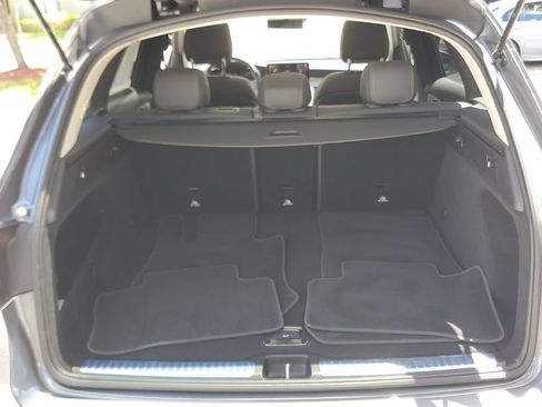 Used 2022 Mercedes-Benz GLC 300 4MATIC image 9