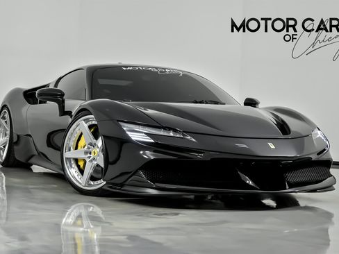 Used 2022 Ferrari SF90 Stradale image 1