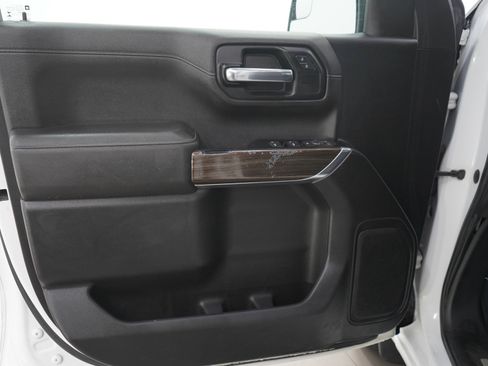 Used 2019 Chevrolet Silverado 1500 LT w/ Fleet Comfort Package AWD/4WD image 21