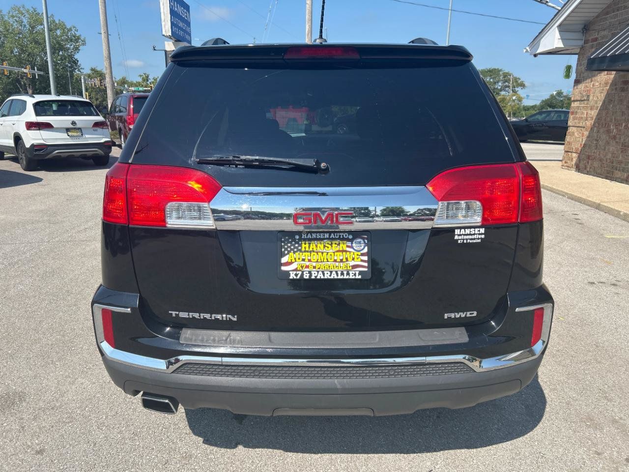 Used 2017 GMC Terrain SLE w/ Convenience Package AWD/4WD image 6