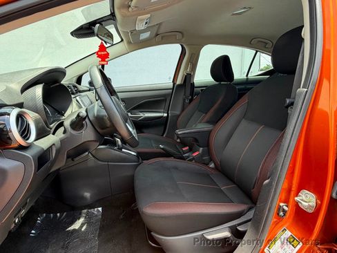 Used 2020 Nissan Versa SR w/ Convenience Package FWD image 11