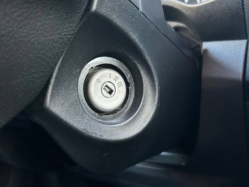 Used 2021 Ford Transit Connect XL FWD image 31