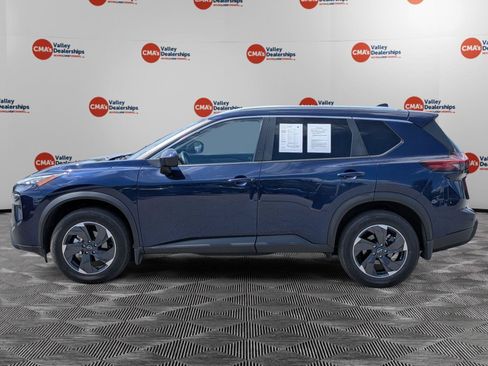 Used 2025 Nissan Rogue SV w/ SV Premium Package AWD/4WD image 8