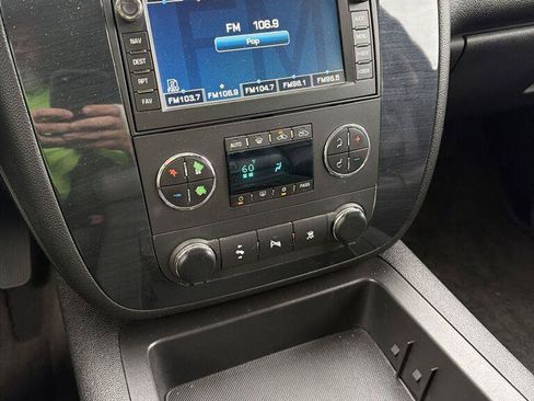 Used 2008 Chevrolet Avalanche LT w/ LT Preferred Equipment Group RWD image 17