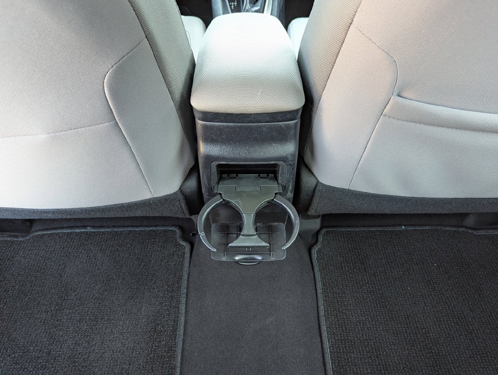 Used 2016 Toyota Corolla LE FWD image 39