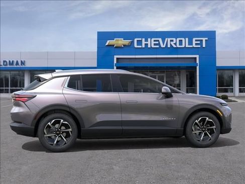 New 2026 Chevrolet Equinox EV LT FWD image 5