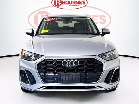 Used 2023 Audi Q5 2.0T Premium Plus w/ Premium Plus Package AWD/4WD image 6