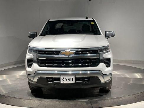 Used 2026 Chevrolet Silverado 1500 LT image 9