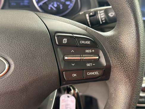 Used 2020 Hyundai Elantra SEL FWD image 27