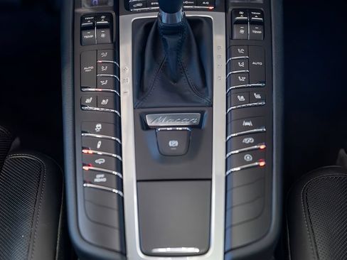 Used 2021 Porsche Macan GTS w/ Premium Package Plus (PF9) AWD/4WD image 36