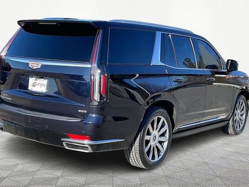 Used 2022 Cadillac Escalade Premium Luxury Platinum image 5
