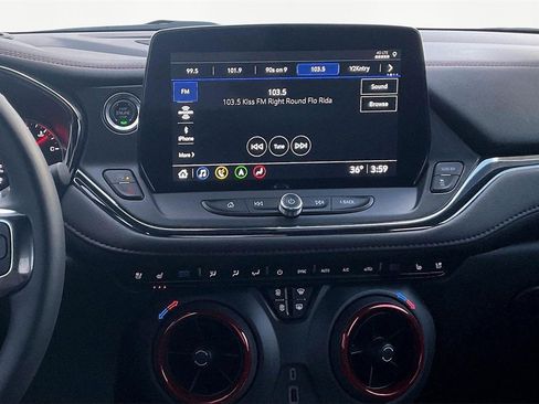 Used 2025 Chevrolet Blazer RS w/ Driver Confidence II Package image 11