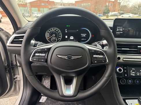 New 2026 Genesis G70 2.5T image 15