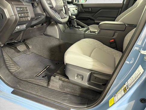 Used 2026 Toyota Tacoma SR5 RWD image 9