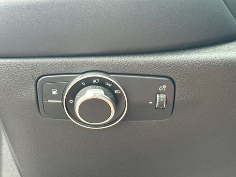 Used 2025 Alfa Romeo Tonale image 29