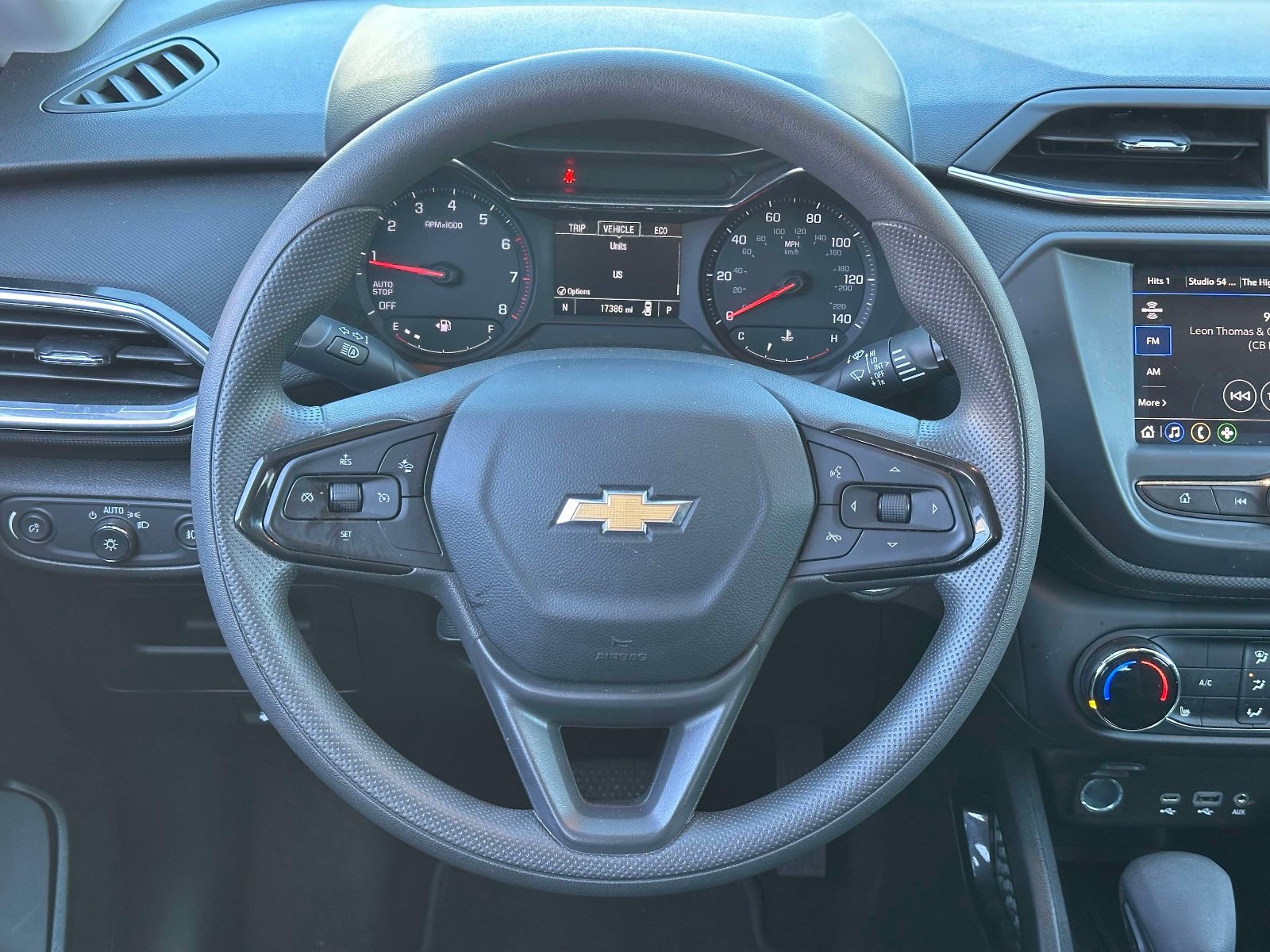 Used 2023 Chevrolet TrailBlazer LT FWD image 13