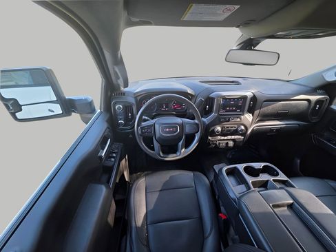 Used 2023 GMC Sierra 3500 Pro w/ Gooseneck/5TH Wheel Package image 13