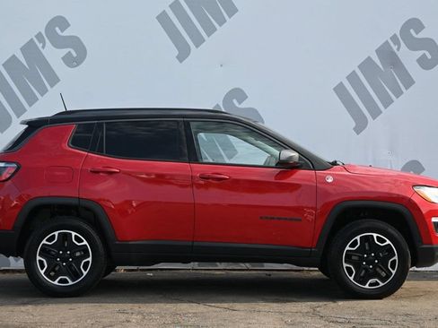 Used 2017 Jeep Compass Trailhawk w/ Leather Interior Group AWD/4WD image 4